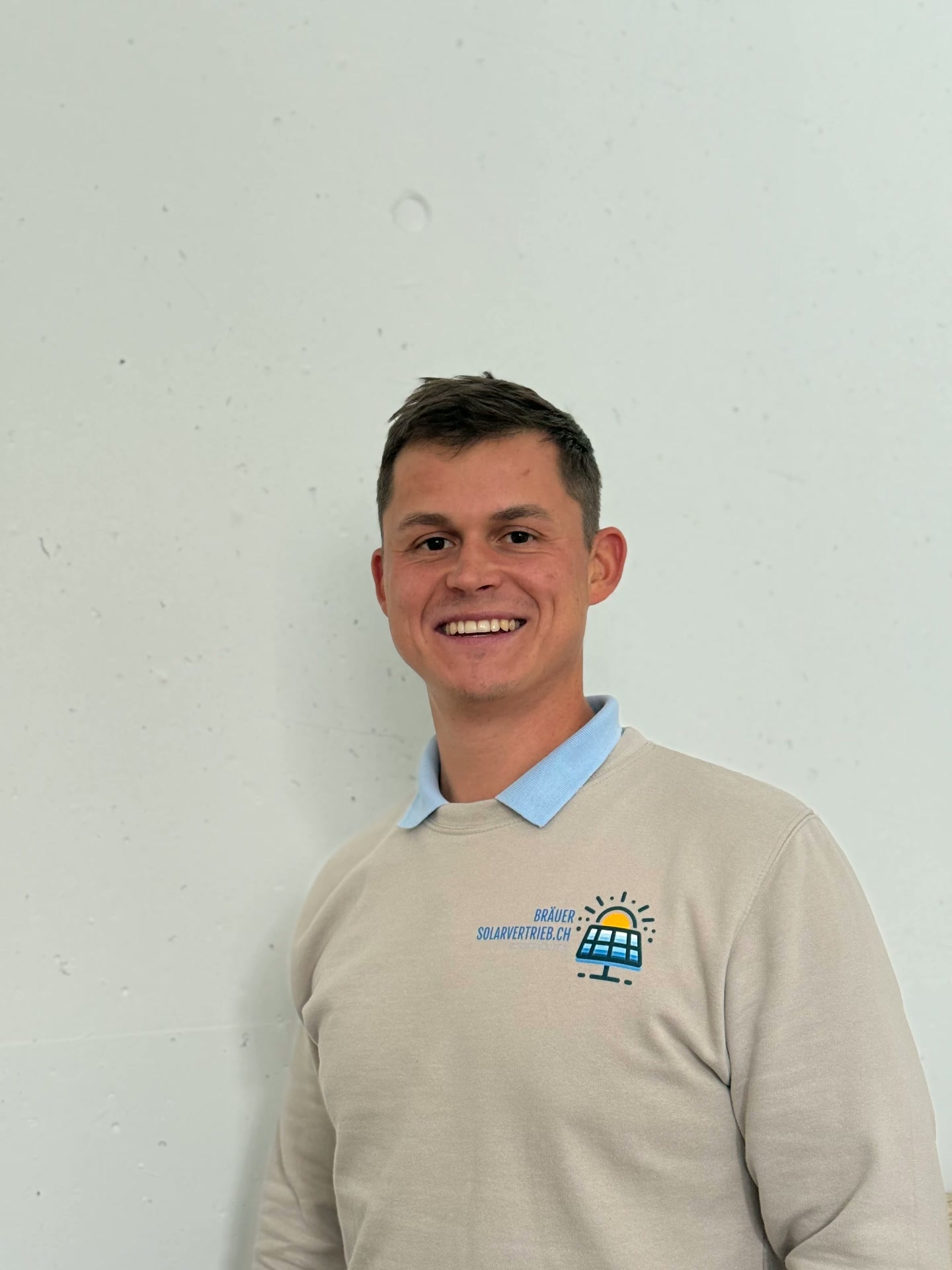 Paul Bräuer mit Bräuer Solarvertrieb Pullover